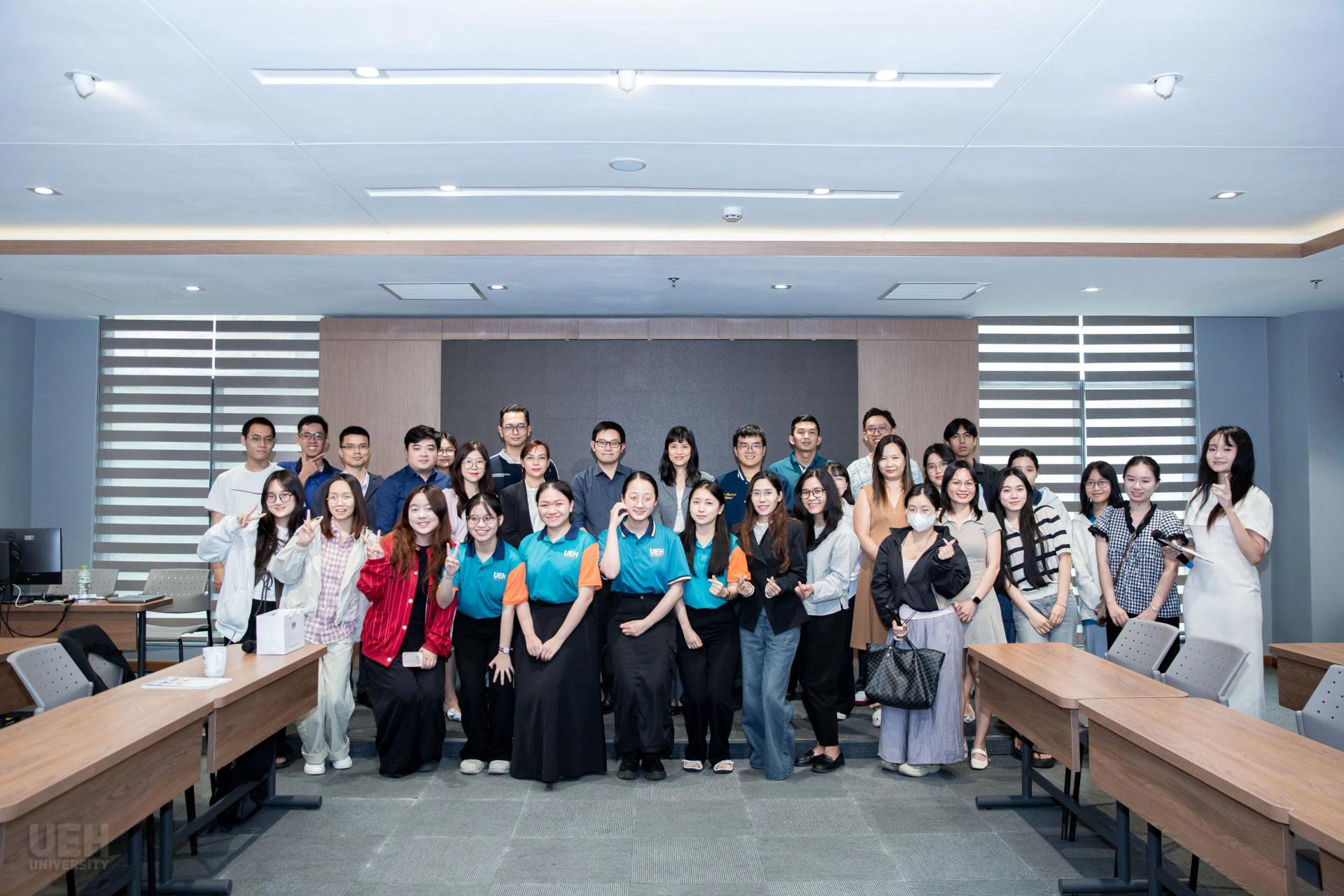 [RECAP EXPERT TALK] FROM LAB TO MARKET: AI-DRIVEN HEALTHCARE INNOVATION